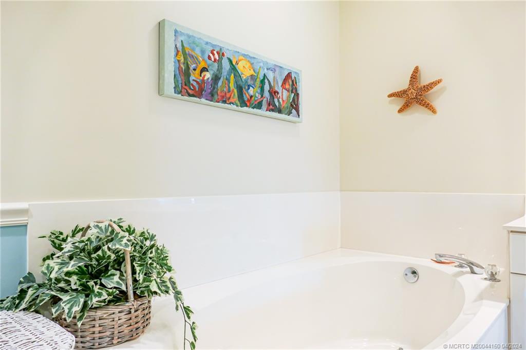 411 NE Plantation Road 511