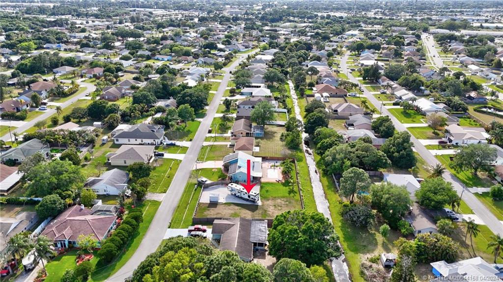 2381 SE Mariola Avenue