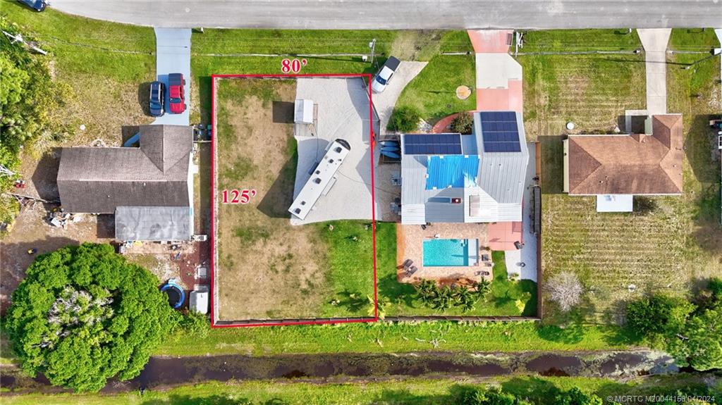 2381 SE Mariola Avenue