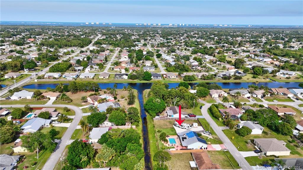 2381 SE Mariola Avenue