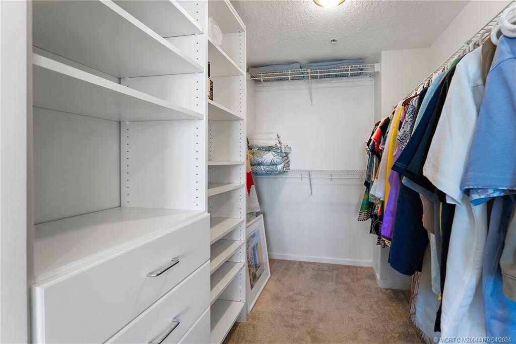 5700 NE Island Cove Way 4302