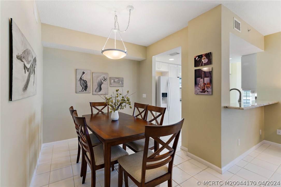 5700 NE Island Cove Way 4302