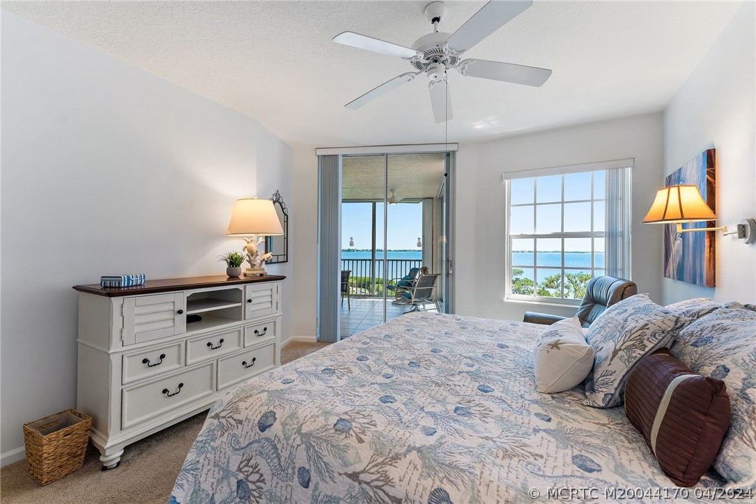 5700 NE Island Cove Way 4302