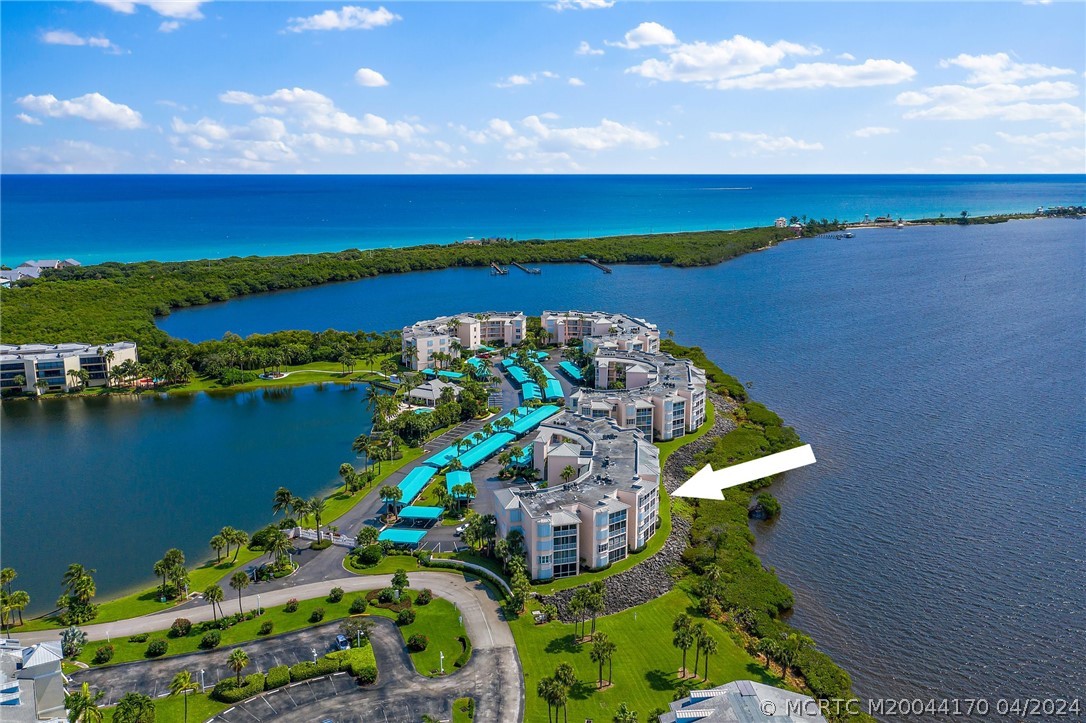 5700 NE Island Cove Way 4302