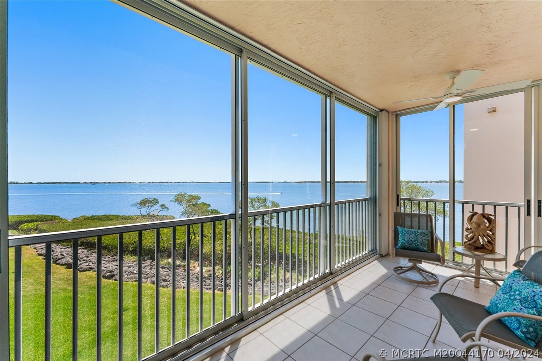 5700 NE Island Cove Way 4302