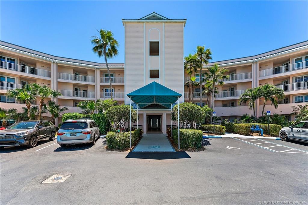 5700 NE Island Cove Way 4302