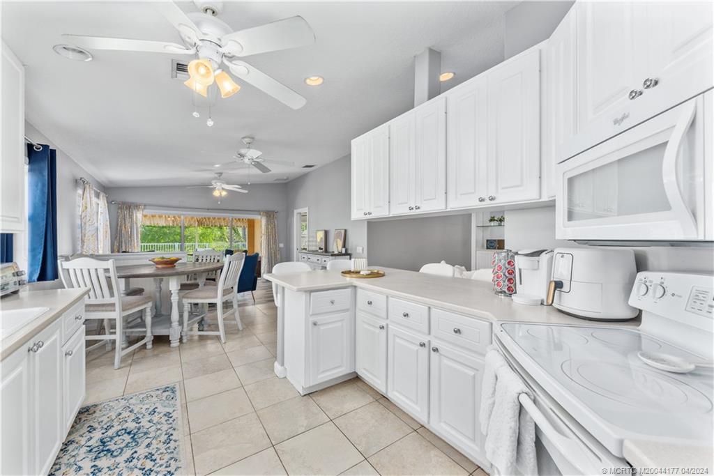 11208 SW Pembroke Drive