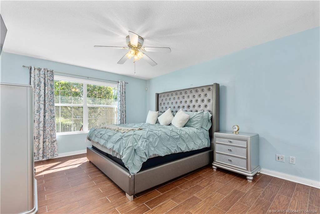 11208 SW Pembroke Drive