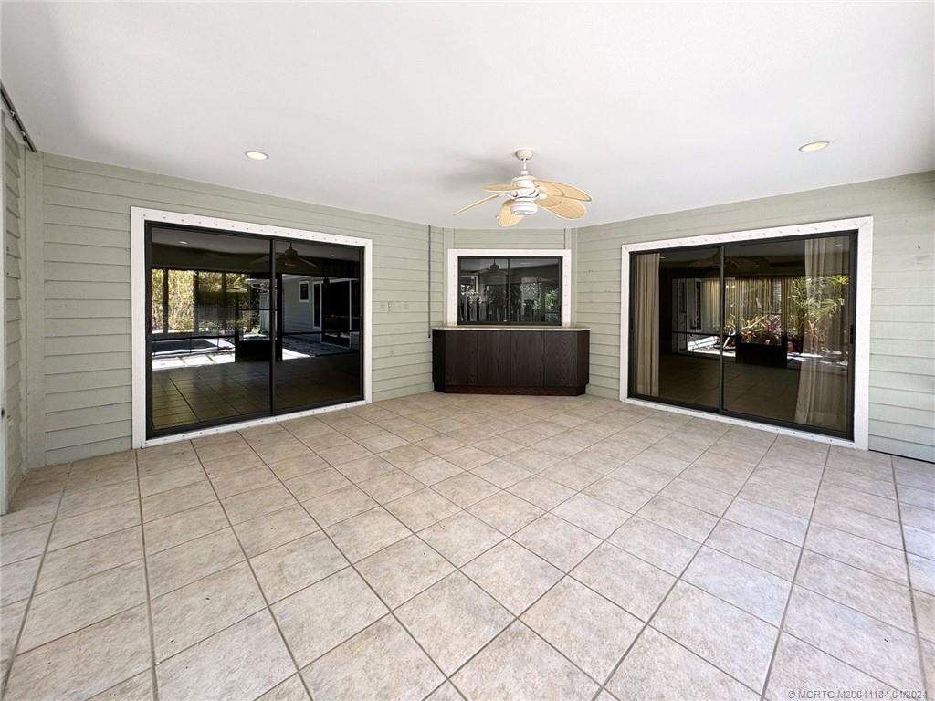 118 Hillcrest Drive