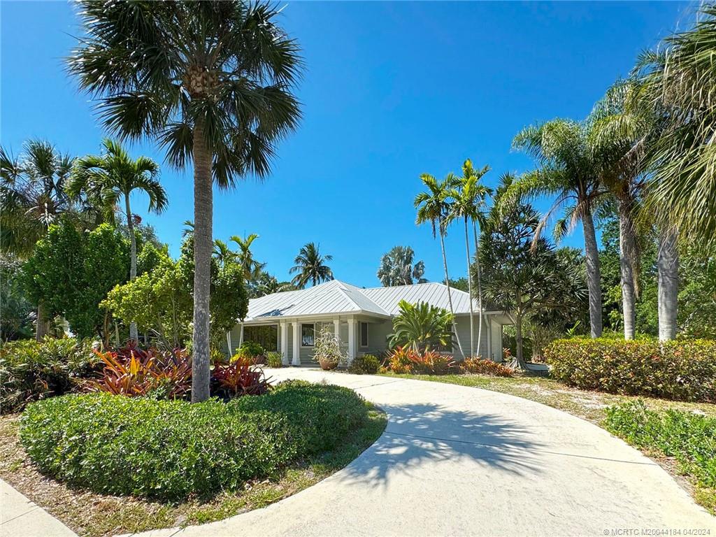118 Hillcrest Drive