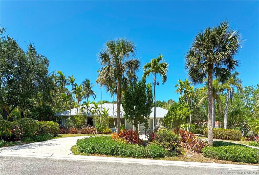 118 Hillcrest Drive