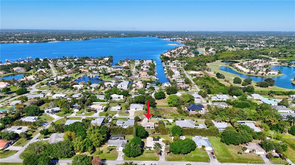 2501 NW South Manor Avenue