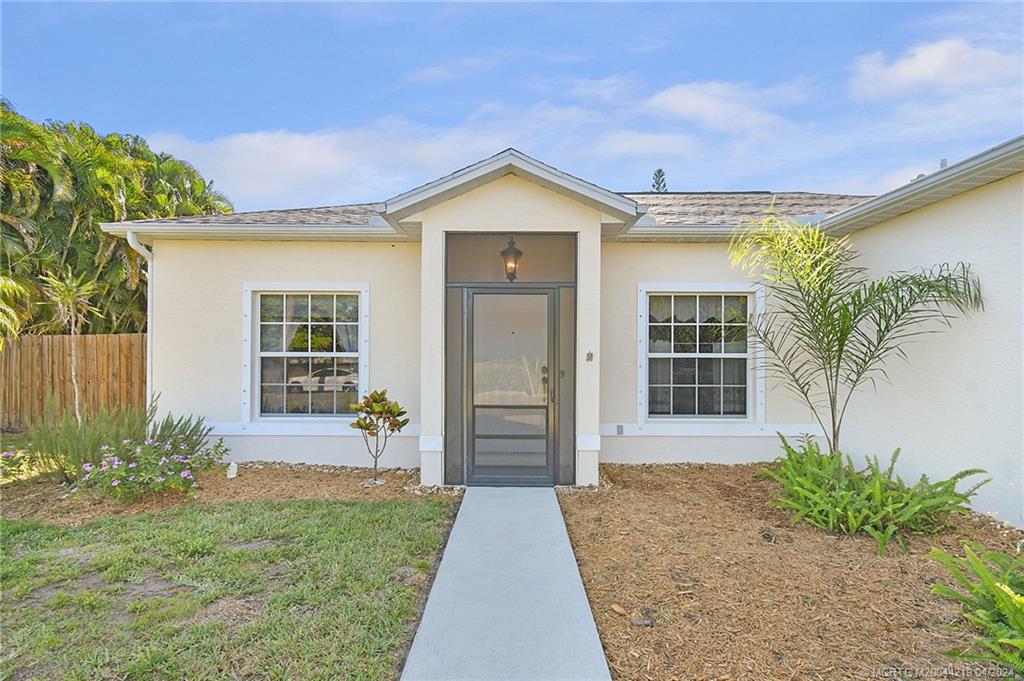 2501 NW South Manor Avenue