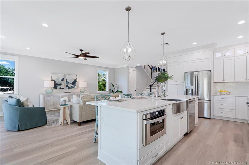 4639 SE Manatee Lane