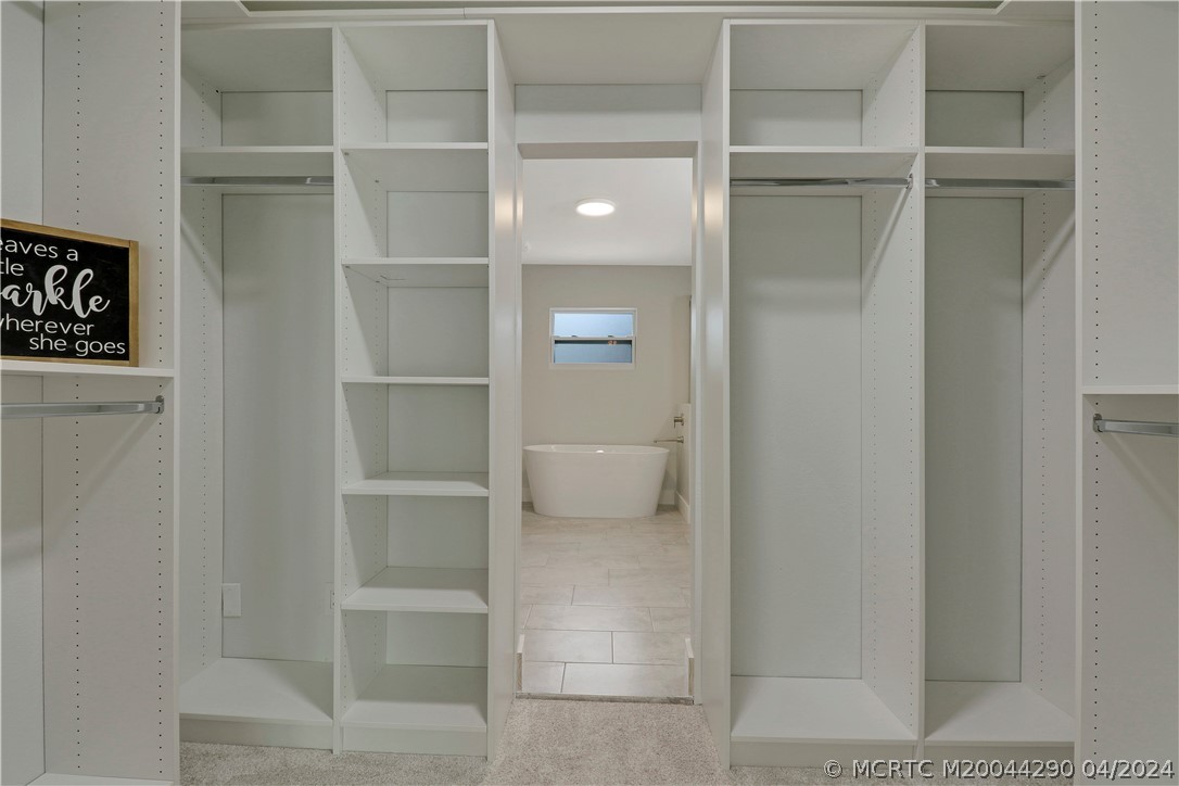 327 SW Dyer Drive