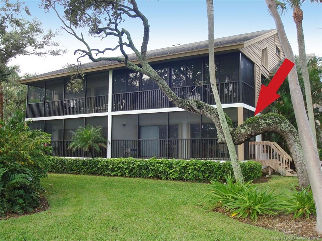 217 NE Edgewater Drive