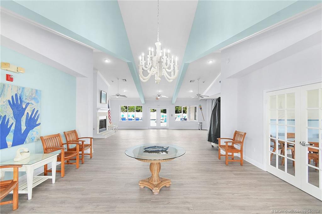 428 NE Leaping Frog Way