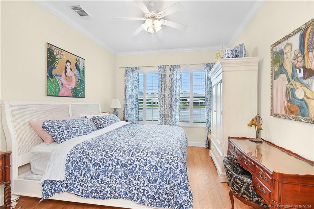 428 NE Leaping Frog Way