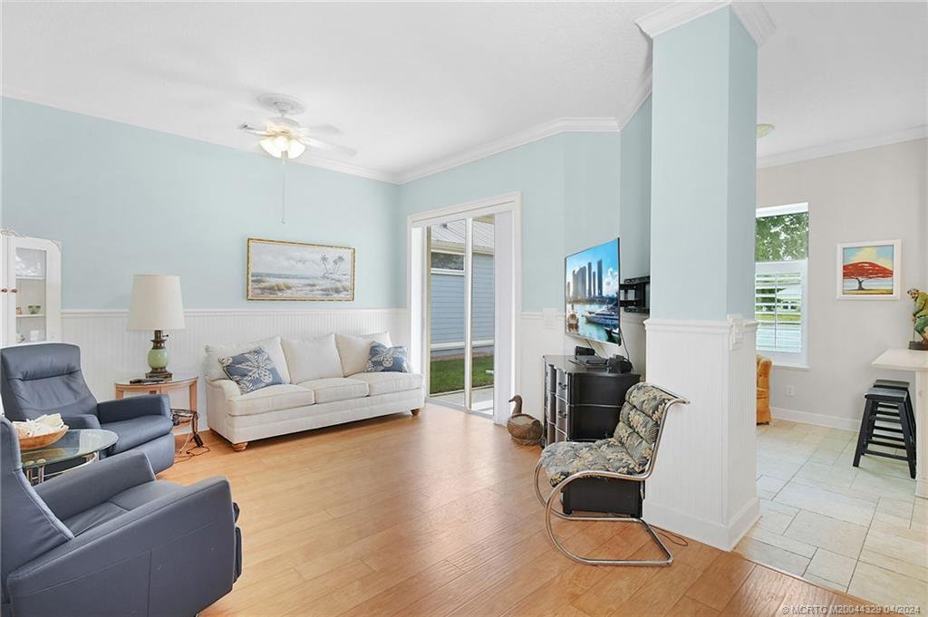 428 NE Leaping Frog Way