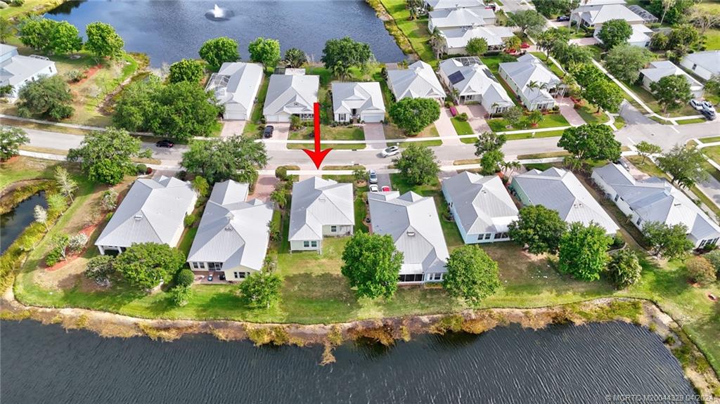 428 NE Leaping Frog Way