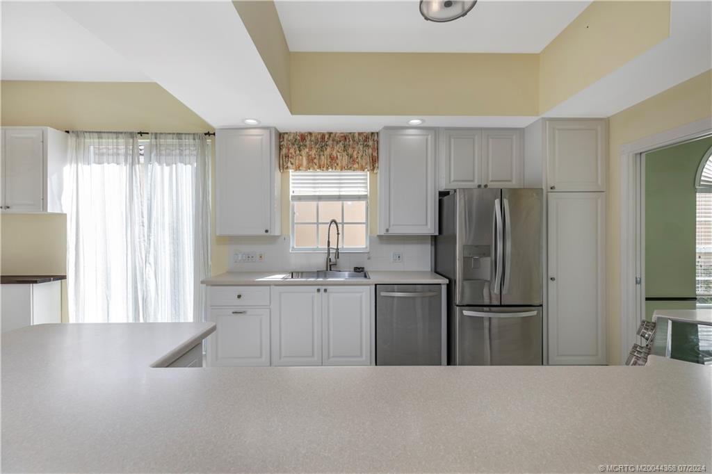 8952 SE Eldorado Way