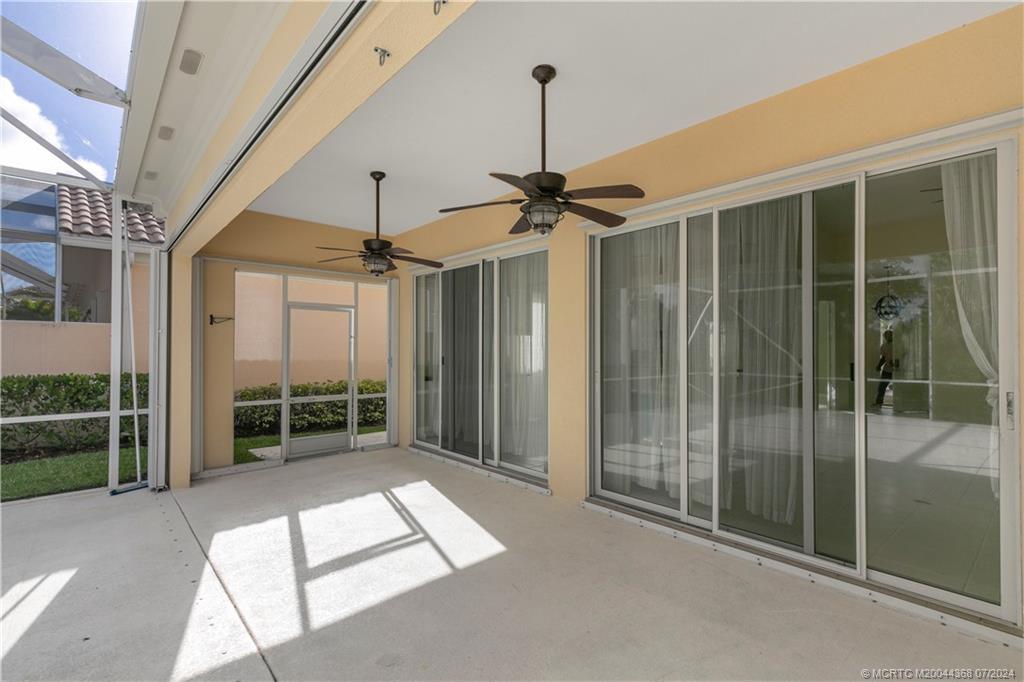 8952 SE Eldorado Way