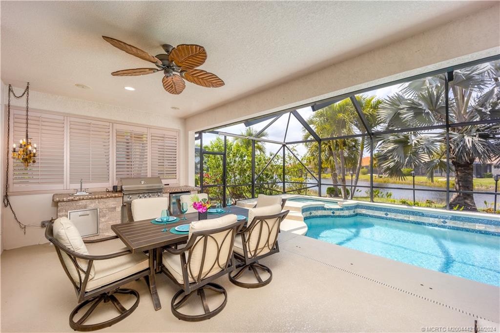 1621 NW Old Oak Terrace