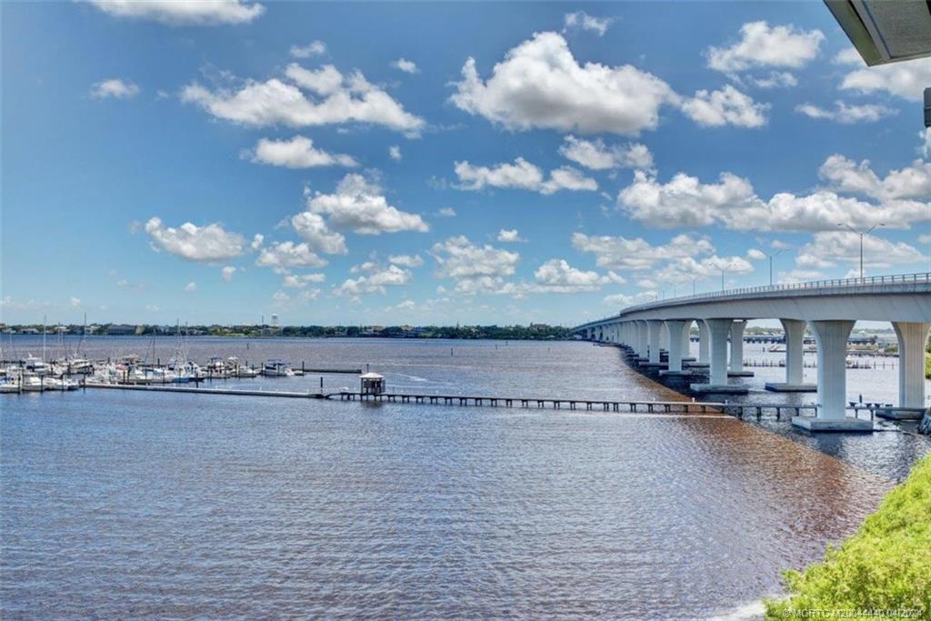 675 NW Flagler Avenue 402