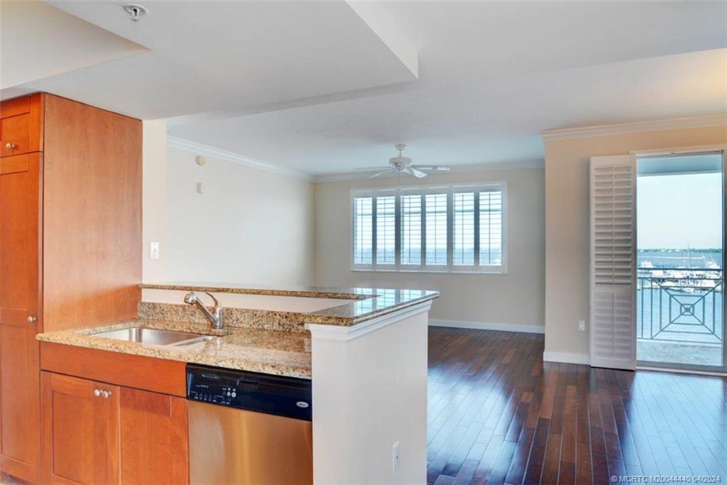 675 NW Flagler Avenue 402