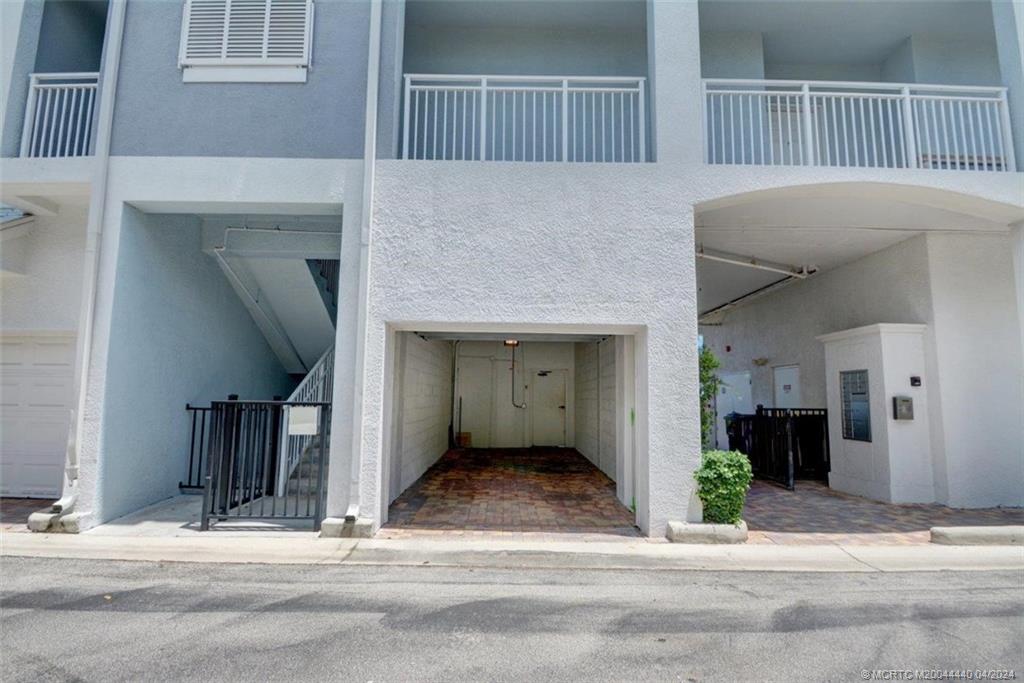 675 NW Flagler Avenue 402