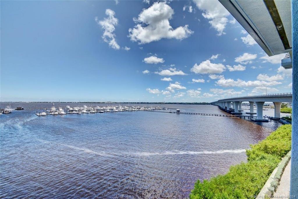 675 NW Flagler Avenue 402