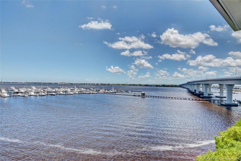 675 NW Flagler Avenue 402