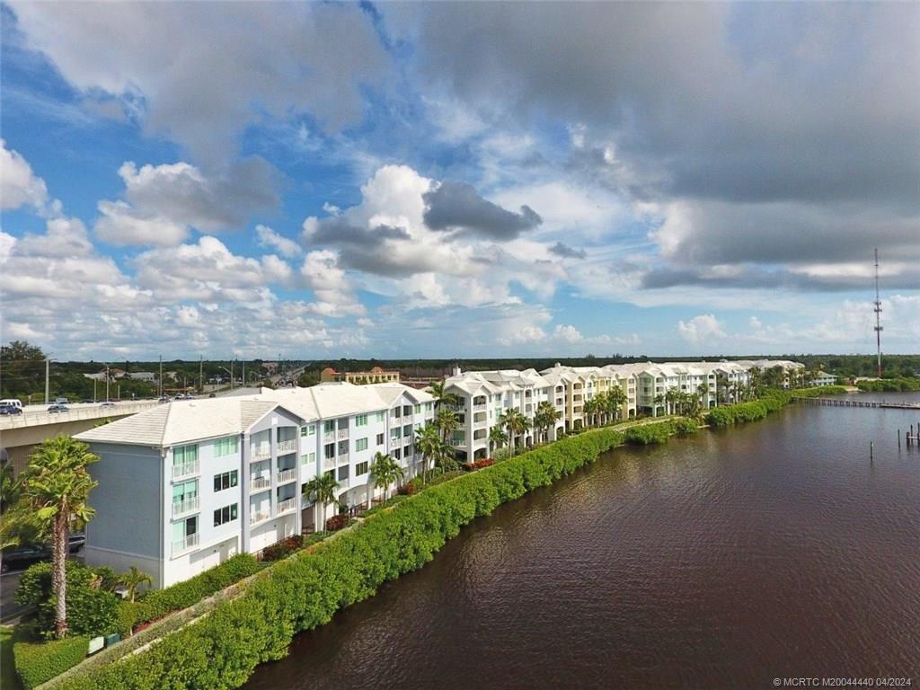 675 NW Flagler Avenue 402