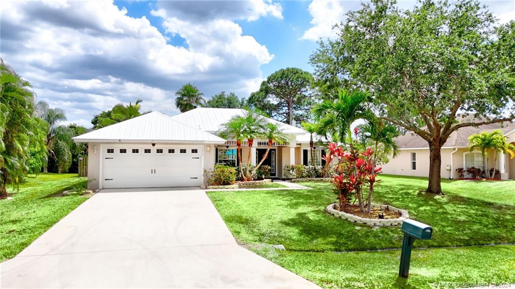 1574 SW Mercedes Avenue