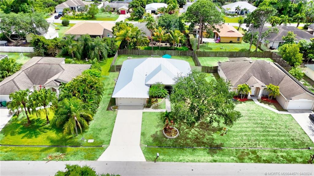 1574 SW Mercedes Avenue