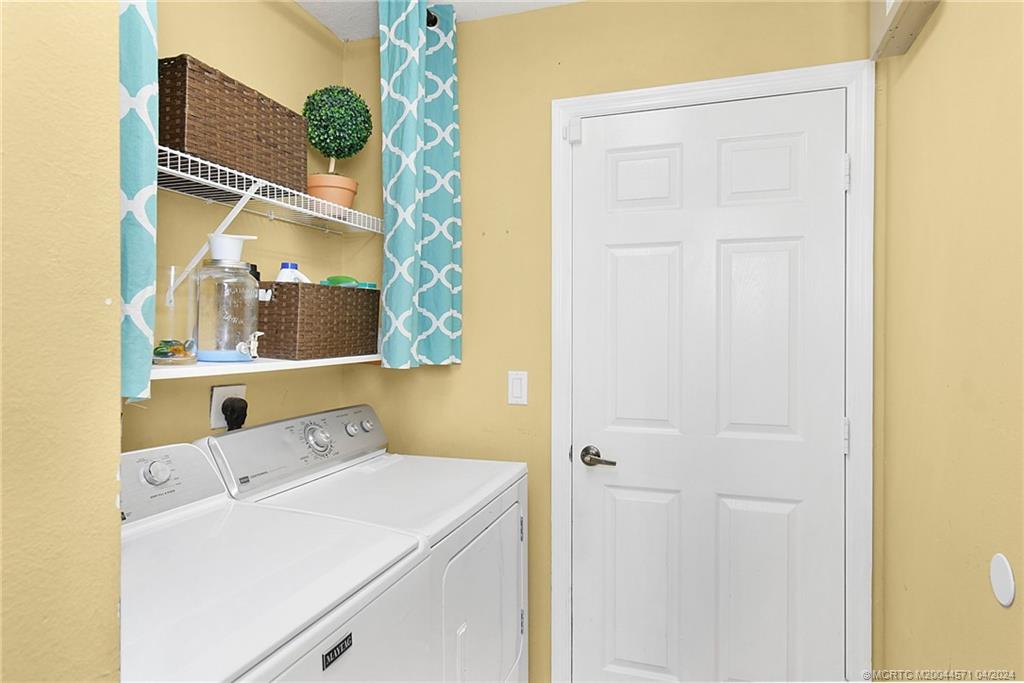 1574 SW Mercedes Avenue