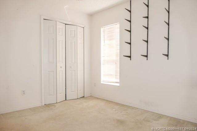 312 SE Huron Terrace