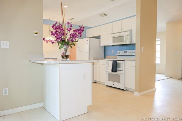 312 SE Huron Terrace