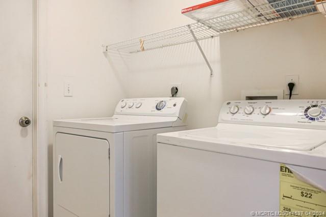 312 SE Huron Terrace