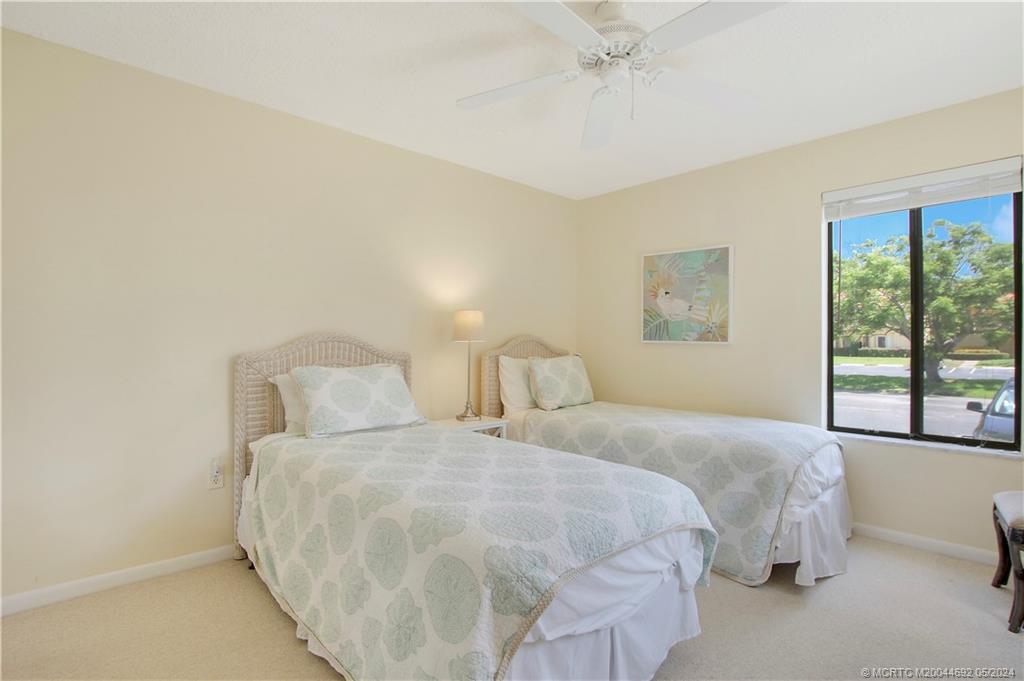 5333 SE Miles Grant Road 106