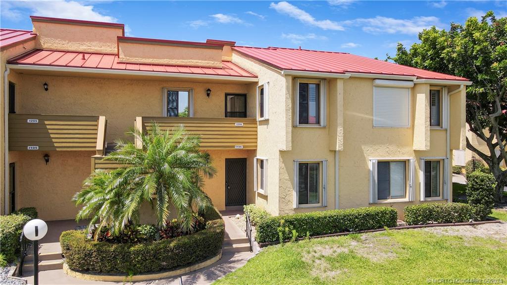 5333 SE Miles Grant Road 106