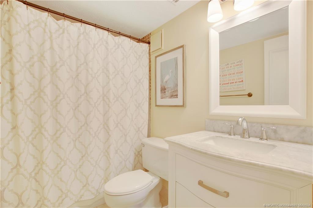 5333 SE Miles Grant Road 106