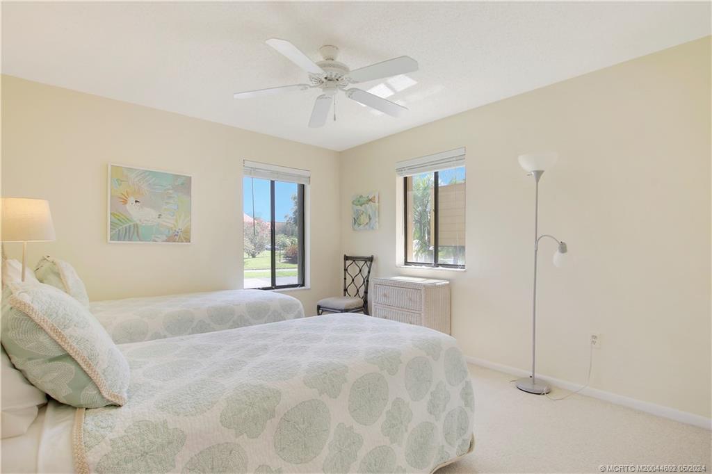 5333 SE Miles Grant Road 106