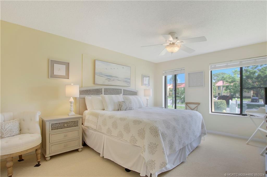 5333 SE Miles Grant Road 106