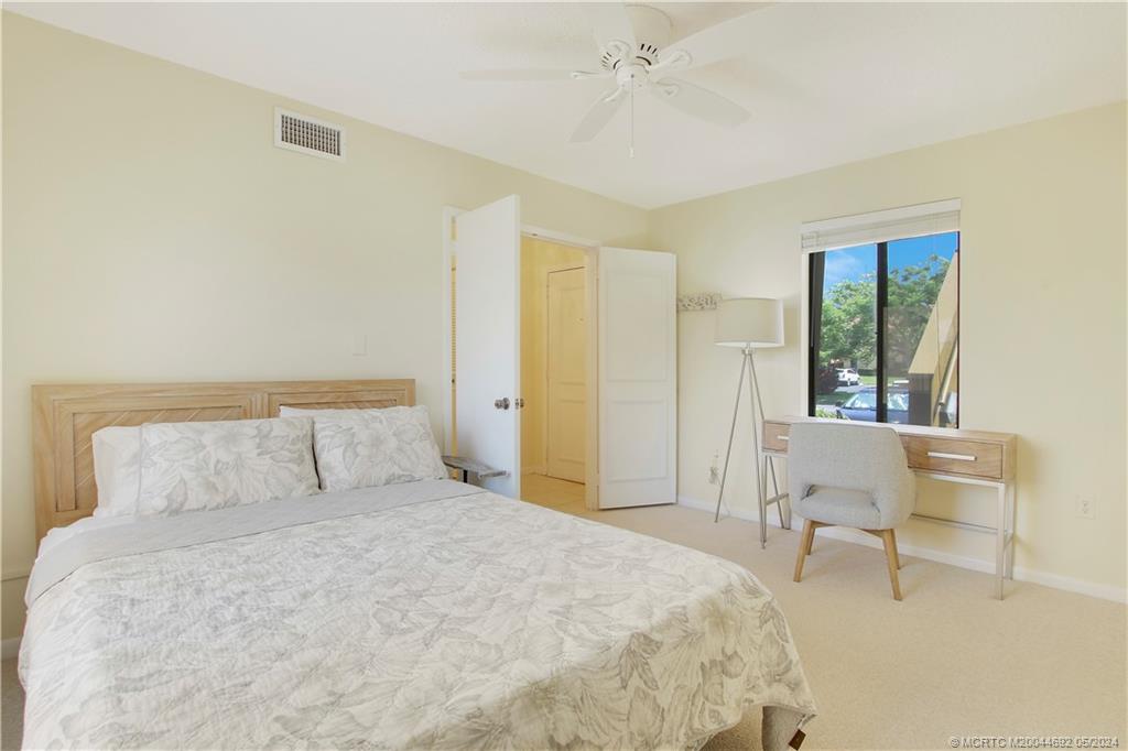 5333 SE Miles Grant Road 106