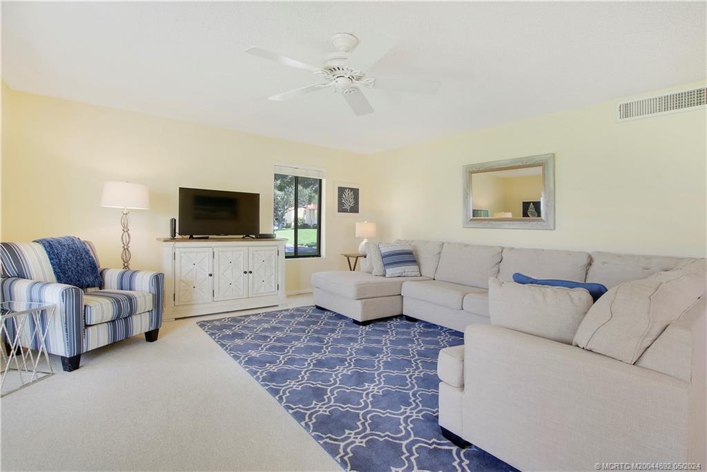 5333 SE Miles Grant Road 106