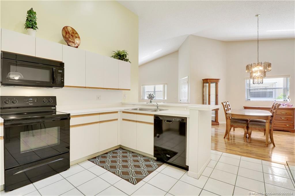 3911 SW Whispering Sound Drive