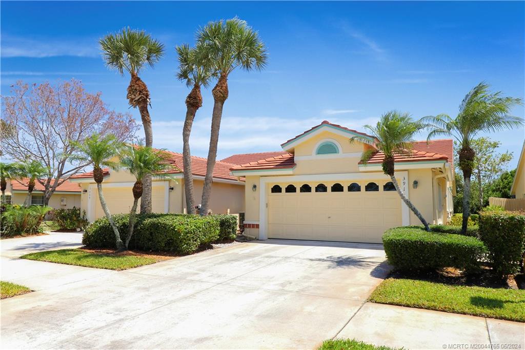 3911 SW Whispering Sound Drive