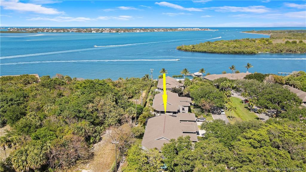 5662 SE Schooner Oaks Way