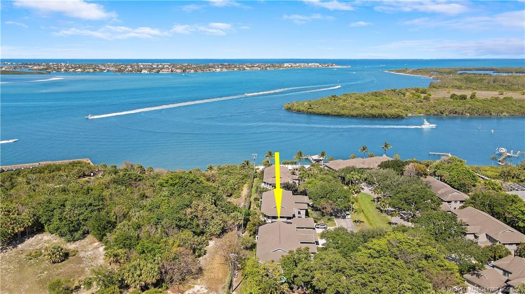 5662 SE Schooner Oaks Way